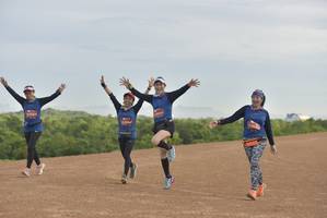 BIB: 
                            <button type="button" onclick="openModal(5106273)" class="btn btn-primary btn-sm float-right btn-popup" data-toggle="modal" data-target=".modal-high-quality">
                        <i class="fas fa-shopping-cart"></i> Add to Cart
                    </button>
                                            <button type="button" onclick="isThisMe(5106273, true)" class="btn btn-success btn-sm float-right btn-popup btn-isme hidden" data-toggle="tooltip" data-placement="bottom" title="นี่คือรูปของคุณใช่ไหม คลิกที่นี่เพื่อเอาเข้าอัลบั้ม">
                        <i class="fas fa-plus"></i> Add to album
                    </button>
                    <button type="button" onclick="isThisMe(5106273, false)" class="btn btn-warning btn-sm float-right btn-popup btn-isnotme hidden">
                        <i class="fas fa-ban"></i> Remove from album
                    </button>